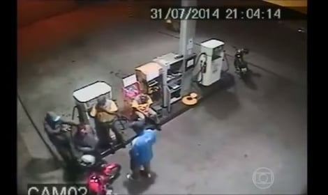 Man Pretends To Surrender To Hostage Taker, Then Draws His Concealed Firearm And Takes A Perfect Head Shot