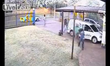 [VIDEO] Armed Robbery With A Twist Ending