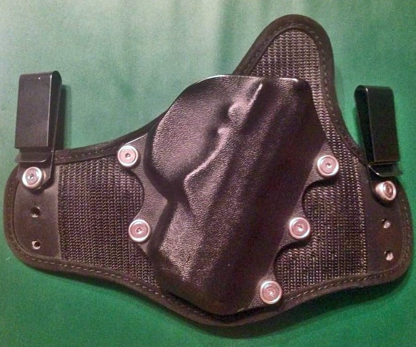 [HOLSTER REVIEW] StealthgearUSA IWB Holster