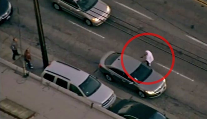 [VIDEO] Situational Awareness: Carjacking Caught On Camera, Plenty Of Time To Get Away
