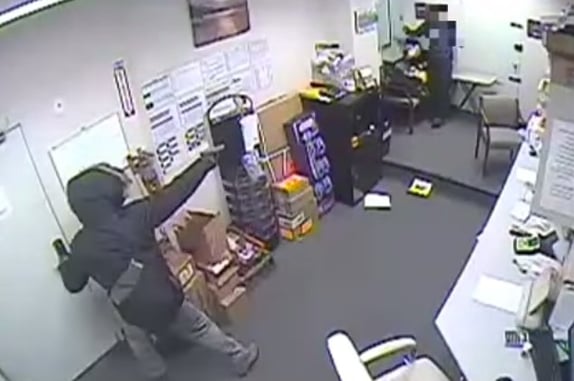 [VIDEO] Real Life Scenario: When Would You Have Drawn Your Firearm Against This Armed Robber?