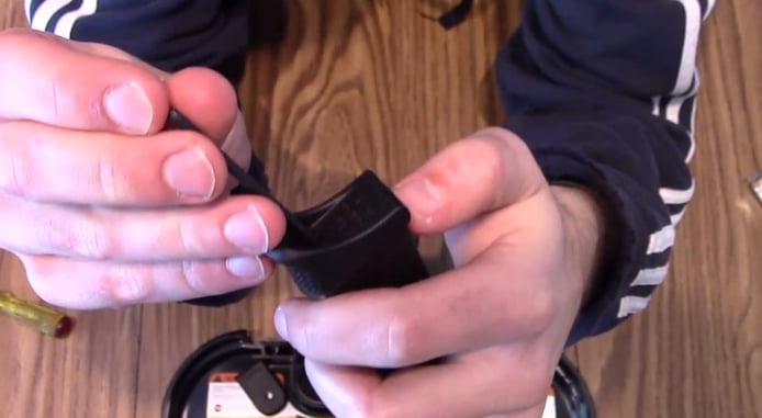 [VIDEO] How To Remove The Base Plate On Glock Magazines