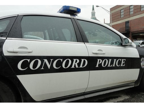 If You’re Going To Draw Your Gun, At Least Wait Outside For Police To Arrive