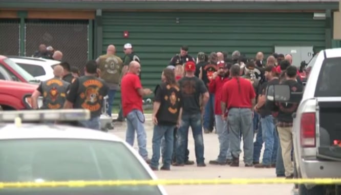 Biker Gang Shootout Leaves Nine Dead In Waco Texas Restaurant Parking Lot