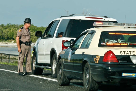 A Fine Example Of What Happens When You’re Pulled Over While Carrying A Firearm