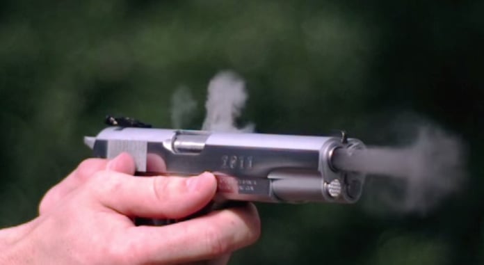 [VIDEO] Double Barrel 1911 VS Ballistic Gel