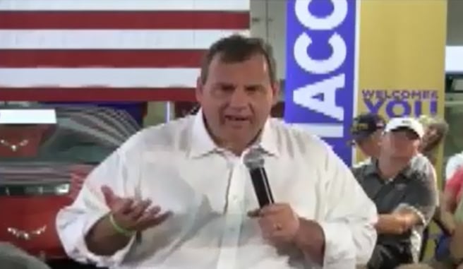 [VIDEO] Chris Christie Rips Gun Owner A New One During Town Hall Meeting In Iowa, Discusses Brian Fletcher Case