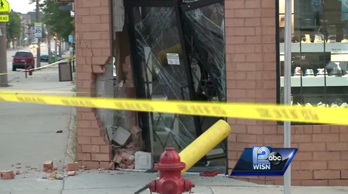 Justified? Armed Robbers Smash Through Store Gates – Greeted With Gunfire