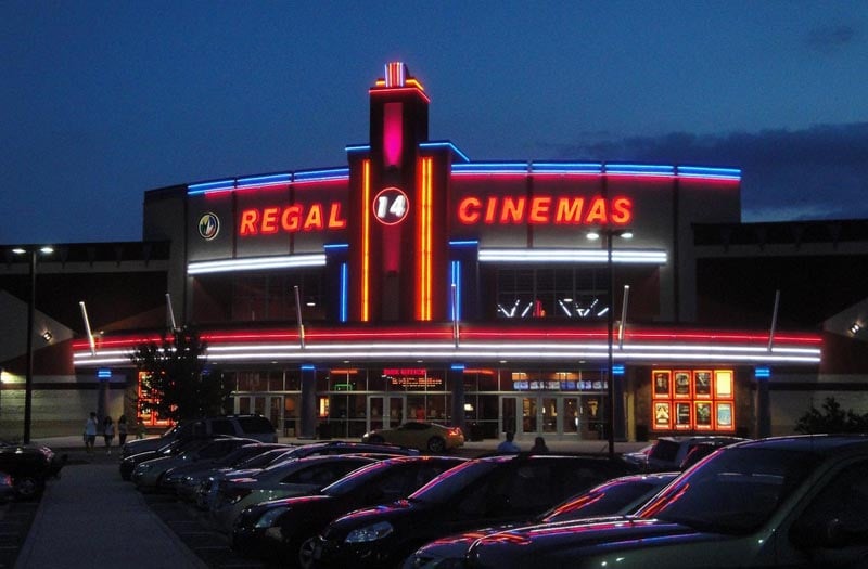 Regal Cinemas Now Searching All Bags And Purses Of Moviegoers For Firearms