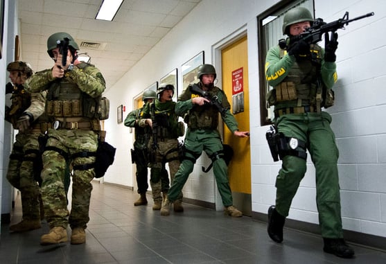 How To Distinguish Yourself From The Gunman During A Mass Shooting Event