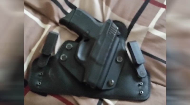 #DIGTHERIG – Josh and his Kel Tec P11
