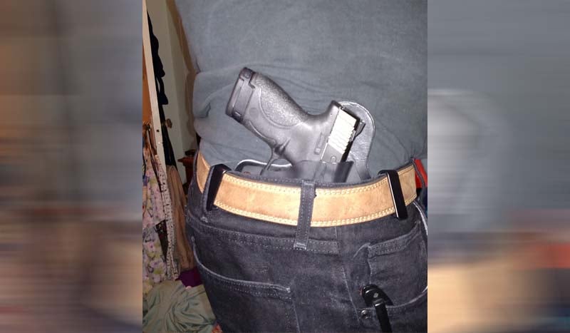 #DIGTHERIG – Anthony and his S&W M&P Shield 9mm