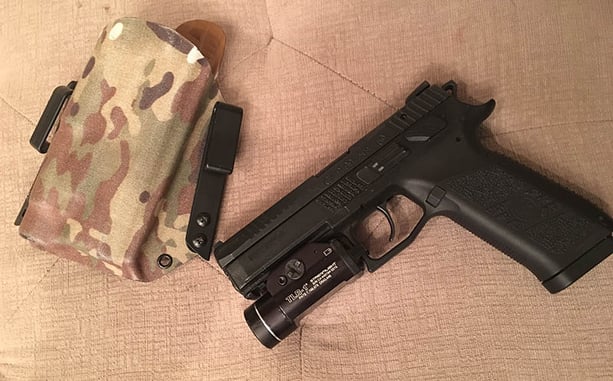 #DIGTHERIG – Joe and his CZ-P09