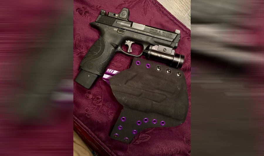 #DIGTHERIG – Alex and his Smith & Wesson M&P Pro Core in 9mm
