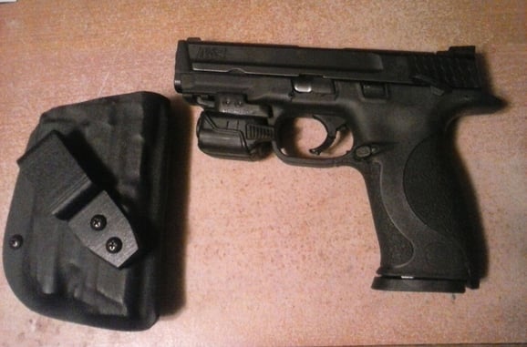 #DIGTHERIG – Dale and his Smith & Wesson M&P 9mm