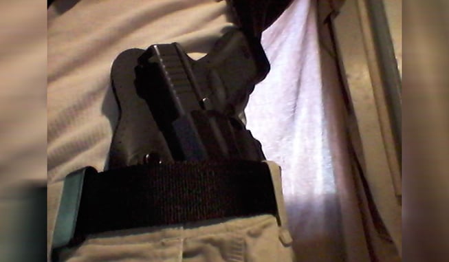 #DIGTHERIG – This Guy and his Glock 17