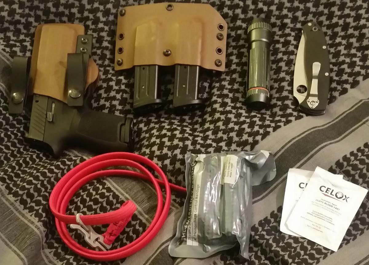 #DIGTHERIG – Aaron and his Sig Sauer P320 – And His Thoughts On Carrying Medical Gear