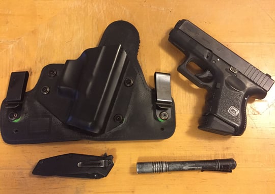 #DIGTHERIG – Trevor and his Glock 27