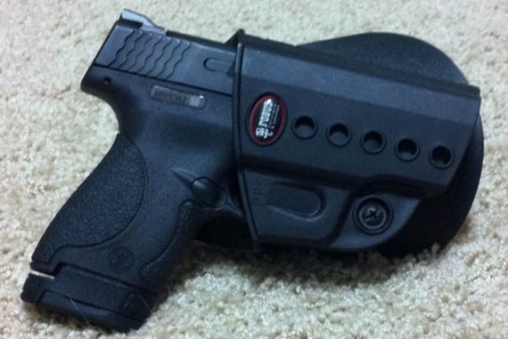 #DIGTHERIG – Gary and his Smith & Wesson M&P Shield 9mm
