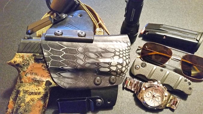 #DIGTHERIG – This Person and their Sig P320C