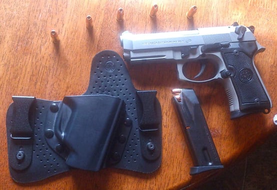 #DIGTHERIG – Aaron and his Beretta M92 Compact L