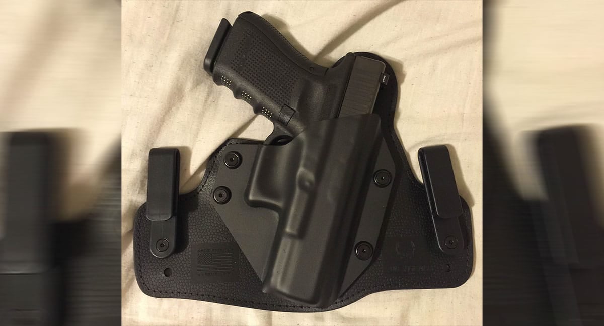 #DIGTHERIG – James Taylor (Not The Singer) and his Glock 23