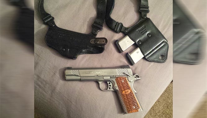 #DIGTHERIG – Logan and his Kimber Stainless Raptor II