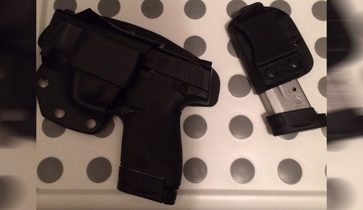 #DIGTHERIG – Russell and his S&W M&P Shield 9mm