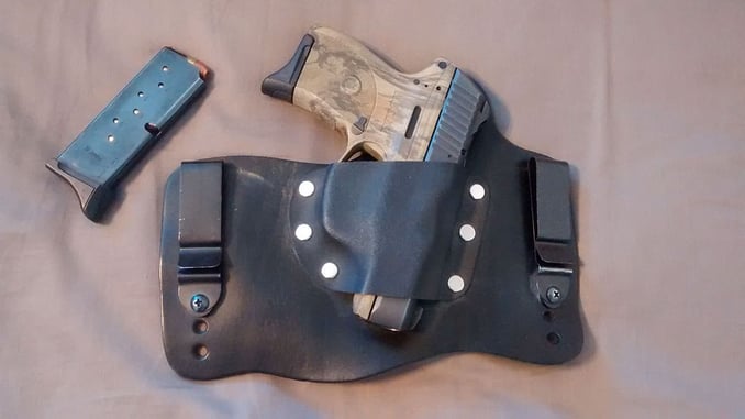 #DIGTHERIG – Nick and his Ruger LC9 in a Foxx IWB Hybrid Holster