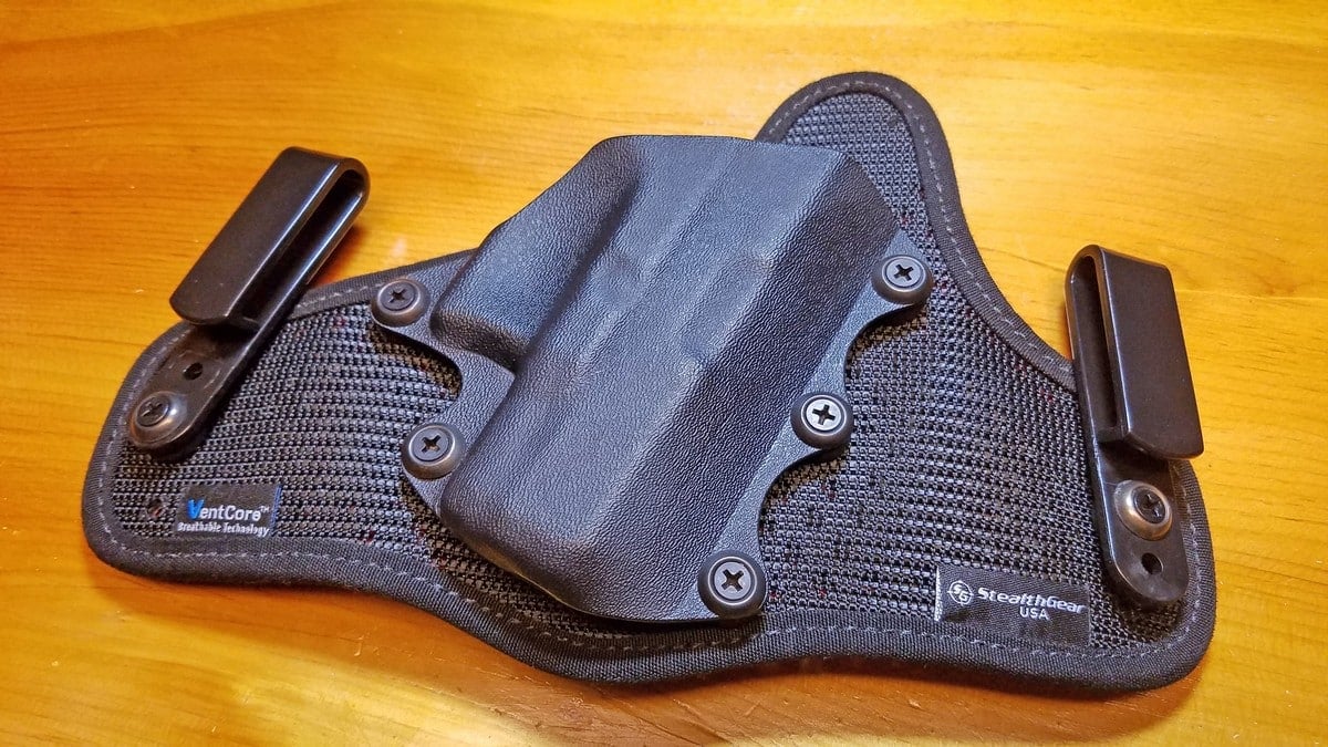 [HOLSTER REVIEW] StealthGearUSA ONYX IWB Holster
