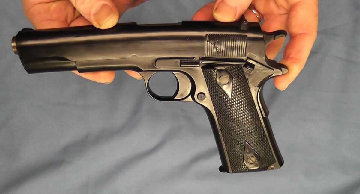 Should You Use A Practice Gun For Concealed Carry Training?