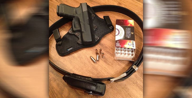 #DIGTHERIG – Nathan and his Glock 19 in a StealthGearUSA Holster