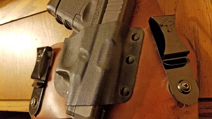 5 Things To Look For When Choosing A Concealed Carry Holster