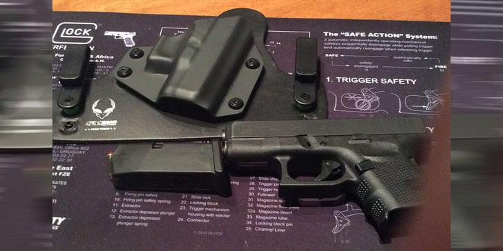 #DIGTHERIG – Jim and his Glock 27 in an Alien Gear Holster