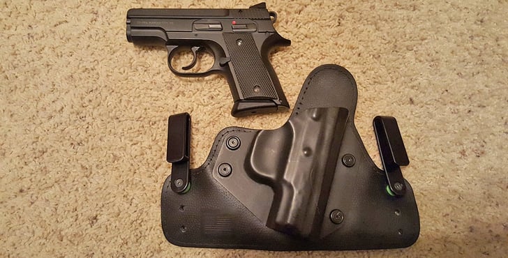 #DIGTHERIG – Steve and his CZ 2075 Rami 9mm in an Alien Gear Holster