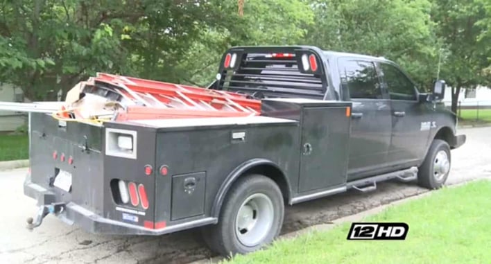 Thieves Held At Gunpoint By Armed Citizen Until Police Arrive