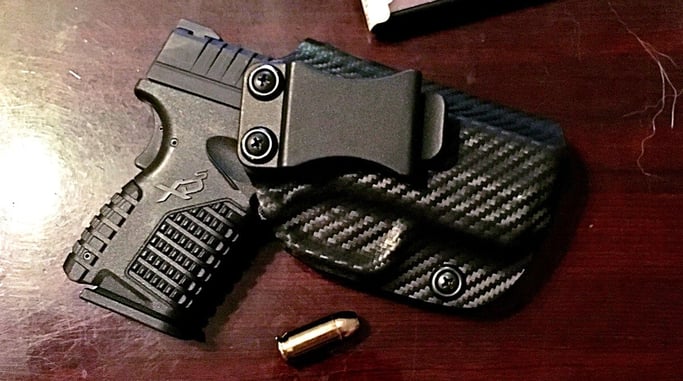#DIGTHERIG – Jimmy and his Springfield XDs .45 in a Custom Made Kydex Holster