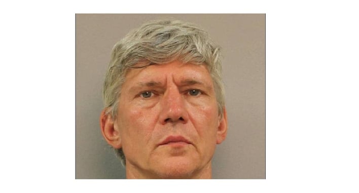 Restraining Orders Don’t Work: Ex-Boyfriend Hides Under Bed, Woman Shoots Him In Self-Defense