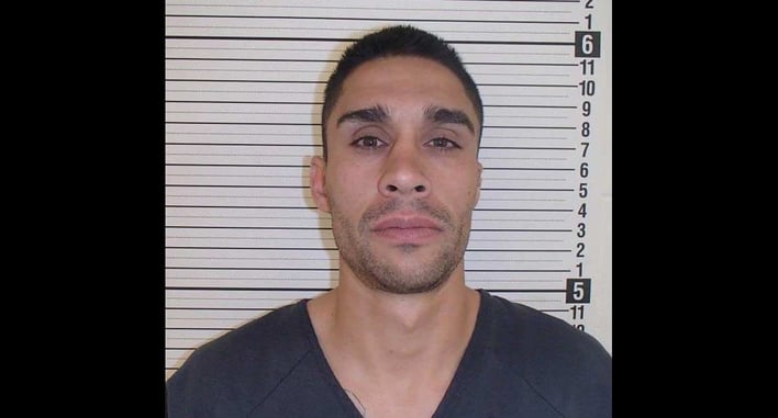 Nighttime Intruder Shot In Face By Homeowner, Immediately Regrets His Decision