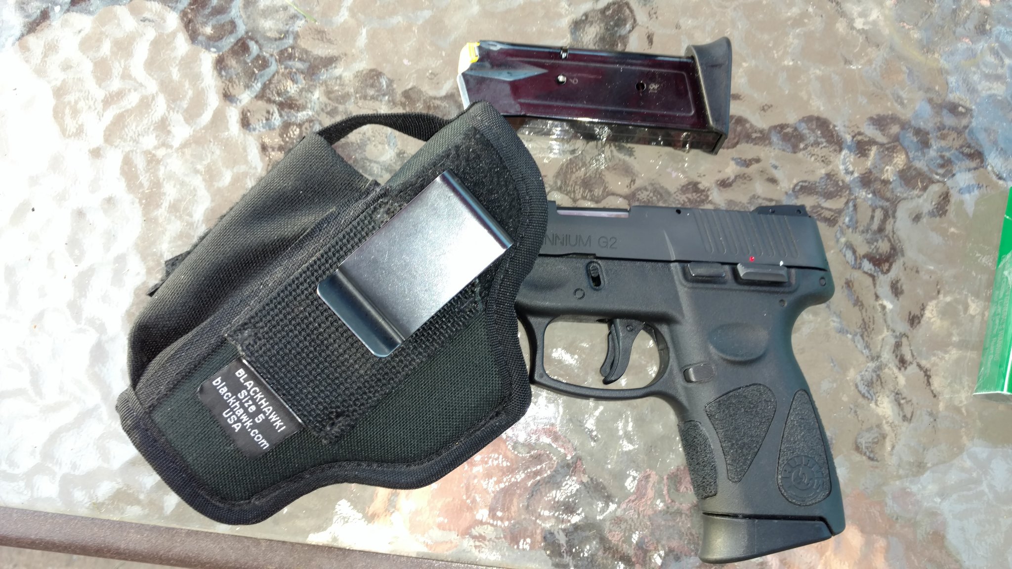 #DIGTHERIG – Michael and his Taurus PT111 Millennium in a Blackhawk Holster