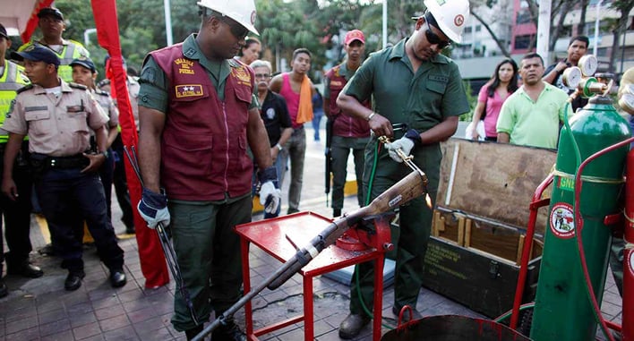 [POL] Venezuela Cracks Down On Guns — Here’s Why We Pay Attention