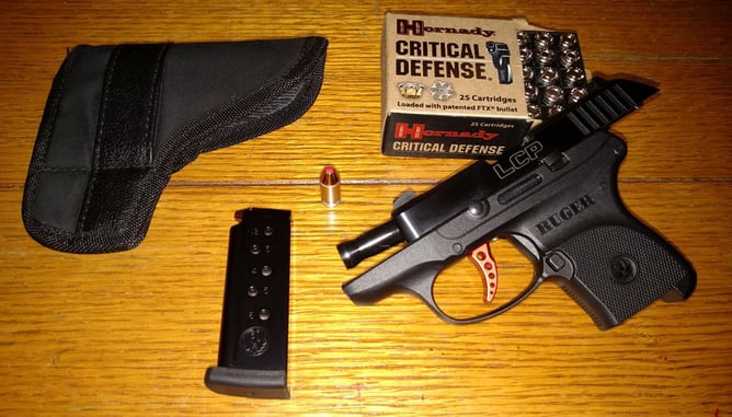 #DIGTHERIG – Jerry and his Ruger LCP in a Viridian Pocket Holster