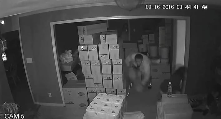 Daring Woman Rushes Three Armed Intruders — Here’s The Video, Pure Guts