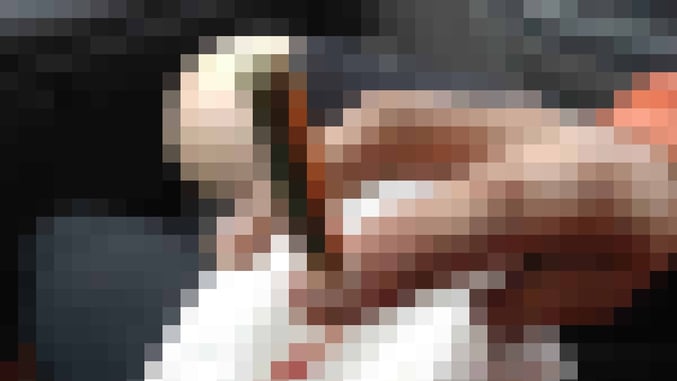[VIDEO] *WARNING: GRAPHIC* Man Has Finger Impaled By Bullet Casing While Trying To Remove Primer