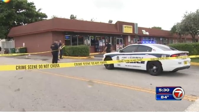 Both Clerk And Robber Shot In Exchange Of Gunfire… Remove This Business From The List Of “Safe Spaces” To Rob