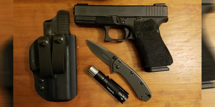 #DIGTHERIG – Jay and his Glock 19 in a Black Dog Concealment Holster