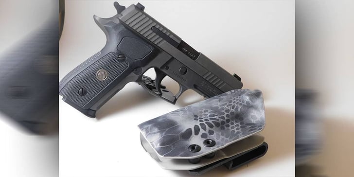 #DIGTHERIG – Von and his Sig Sauer Legion P229in an Alpha Concealment Systems Holster
