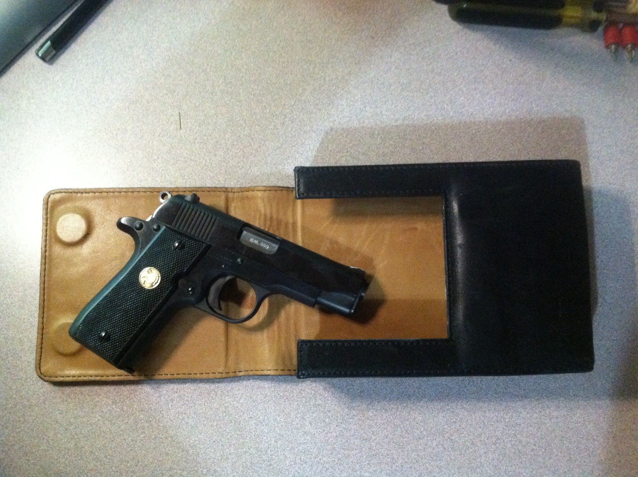 #DIGTHERIG – Mike and his Colt MK IV Government Model .380 in a Sneaky Pete Holster