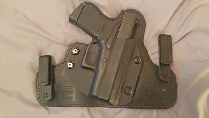 #DIGTHERIG – John and his Glock 43 and his Alien Gear Holster