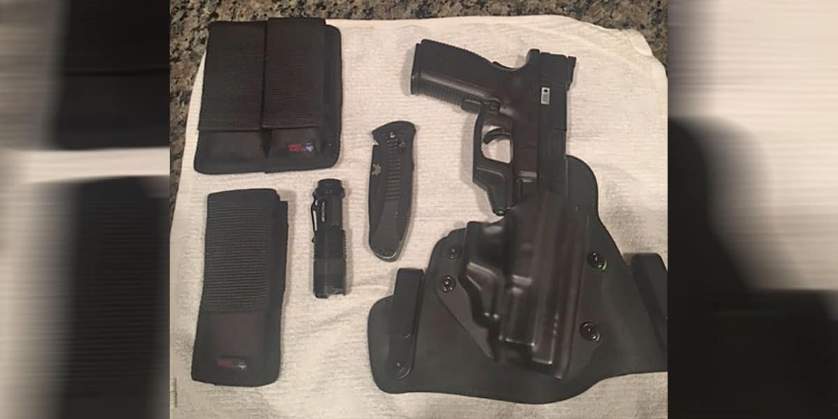 #DIGTHERIG – Scott and his Springfield XD 40 in an Alien Gear Holster